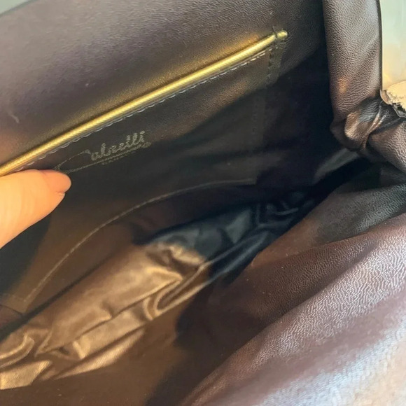 Vintage cabrelli Canada leather  clutch - Picture 4 of 9